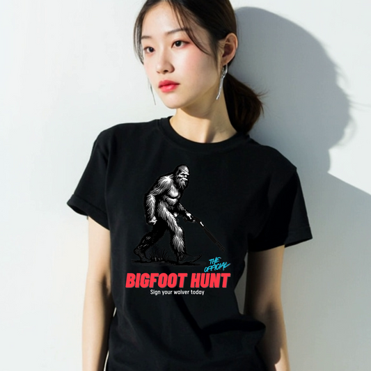 Shirt- Bigfoots hunt - Adult -crew short sleeves